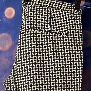 Black & White “Clover” Pattern Ankle Trouser